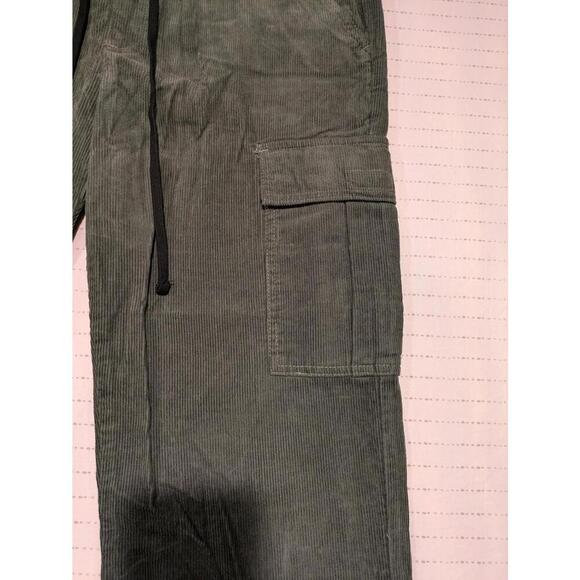 Pacsun Stylish Olive Green Loose Cargo Pants with Drawstring Medium 33x28 - Picture 2 of 10